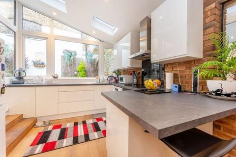 22a Westcroft Square, London, W6 0TD