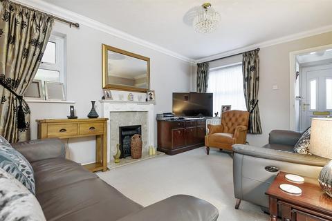 40 Chilton Close, Leigh, WN7 1SW