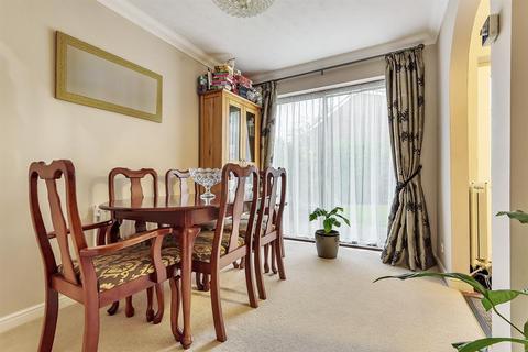 40 Chilton Close, Leigh, WN7 1SW