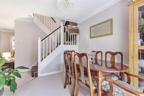 40 Chilton Close, Leigh, WN7 1SW