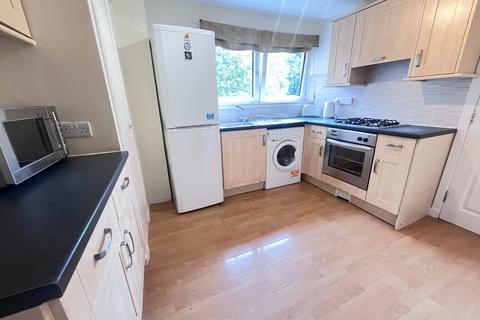 3 bedroom flat to rent, Harden Place, Polwarth, Edinburgh, EH11