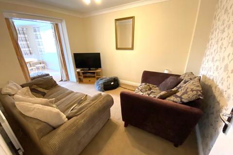 5 bedroom detached house to rent, Galingale View, Newcastle-under-Lyme, ST5