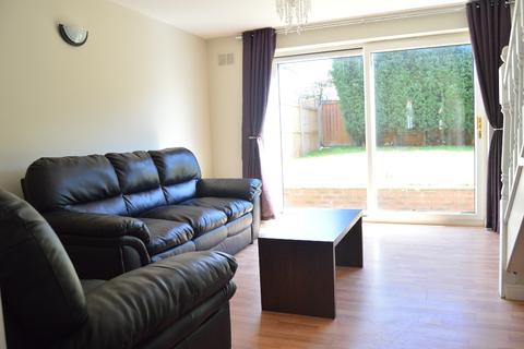3 bedroom detached house to rent - Stanley Road, Hartshill, Stoke-on-Trent, ST4