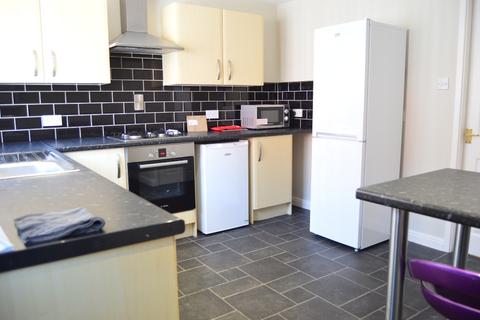 3 bedroom detached house to rent - Stanley Road, Hartshill, Stoke-on-Trent, ST4