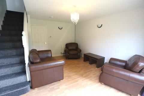 3 bedroom detached house to rent, Stanley Road, Hartshill, Stoke-on-Trent, ST4