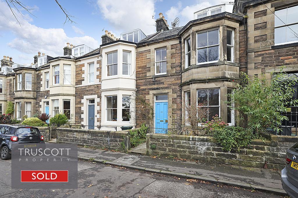 24 Shandon Crescent, Shandon... 5 bed terraced house £475,000