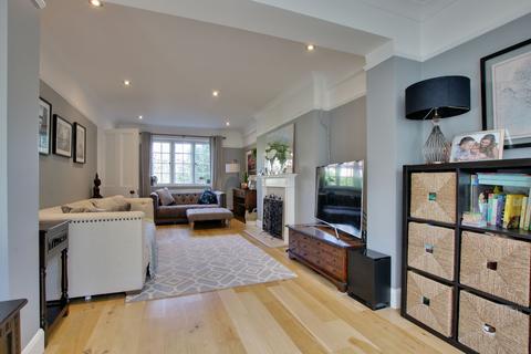 28 Leaside Way, Southampton, SO16 3DU