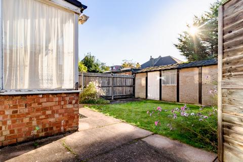 42 Cecil Road, London, W3 0DB