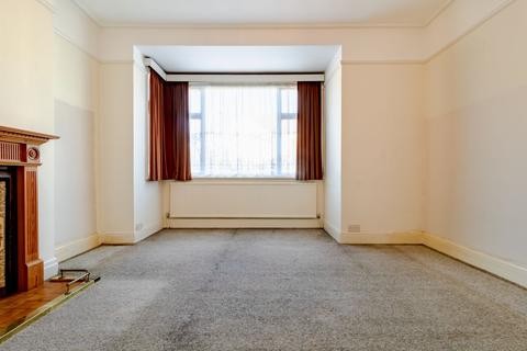 42 Cecil Road, London, W3 0DB