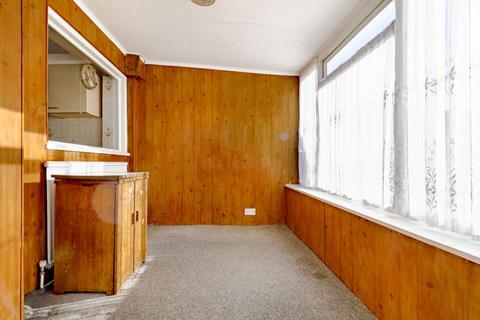 42 Cecil Road, London, W3 0DB