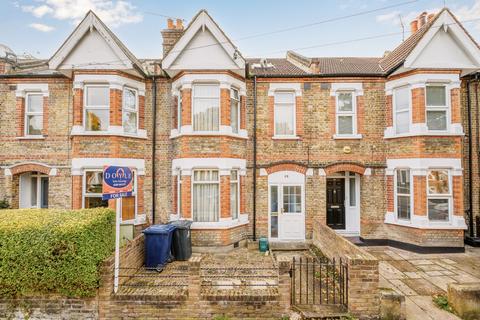 26 Deans Road, London, W7 3QB