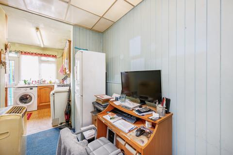 26 Deans Road, London, W7 3QB