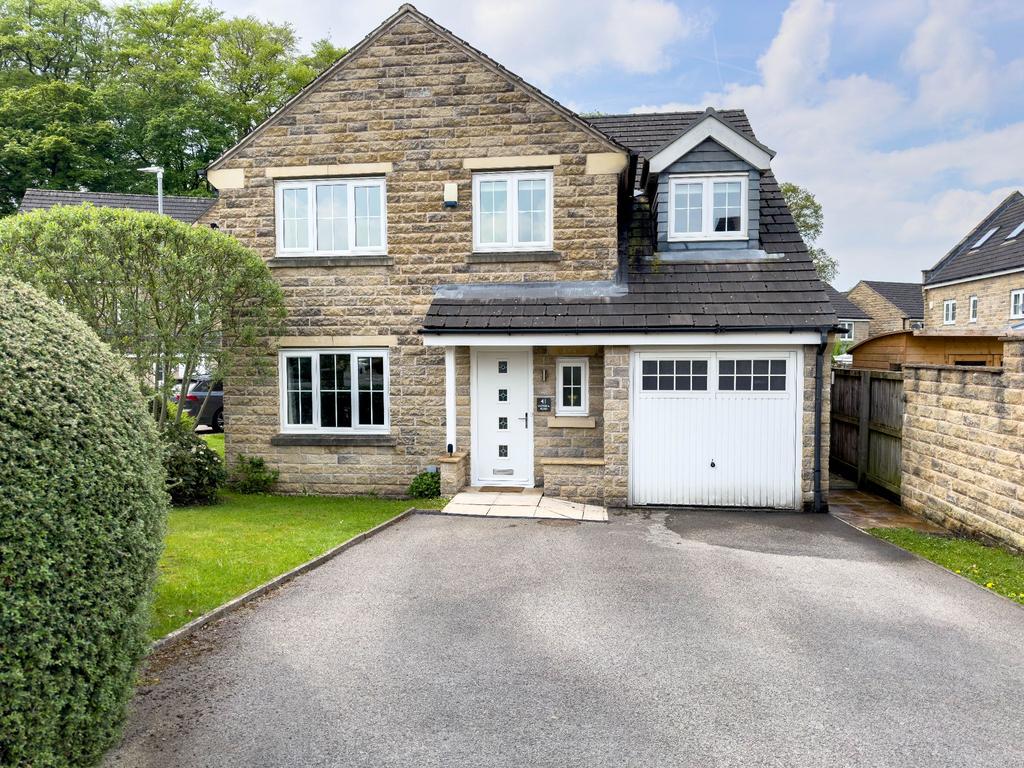 Victoria Road, Bailiff Bridge, HD6 4DX 5 bed detached house for sale