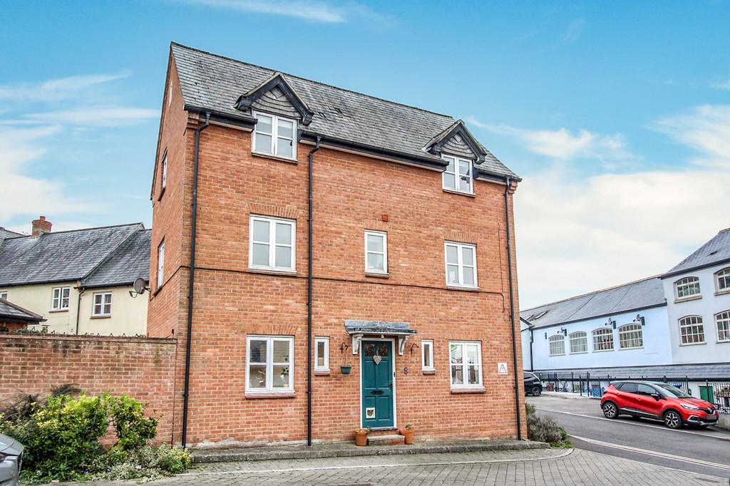 Bitham Mill, Westbury 4 bed townhouse £300,000