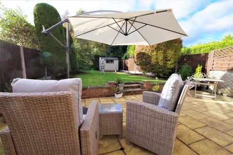 26 Dove Lane, Rocester, Uttoxeter, ST14 5LA