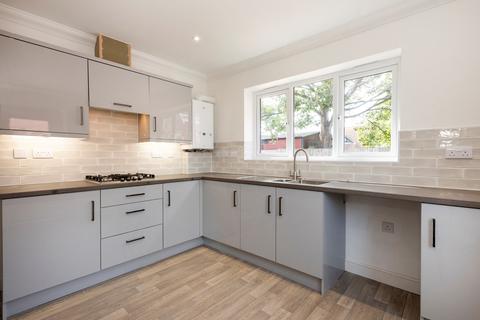 4 bedroom detached house for sale - Parkwood, Lowestoft