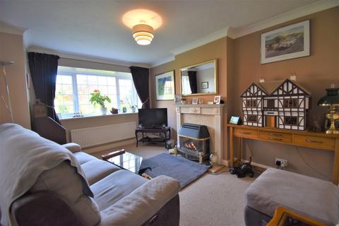 10 Atlow Brow, Ashbourne, DE6 1RP