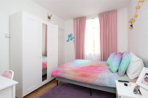 3 bedroom apartment for sale - Grange Road, London, N17