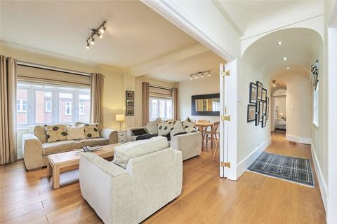 3 bedroom flat for sale, Grove Hall Court, Hall Road, St John's Wood, London