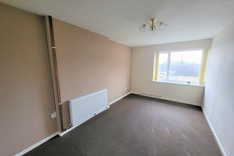18 Adwalton Close, Drighlington, Bradford, BD11 1DQ