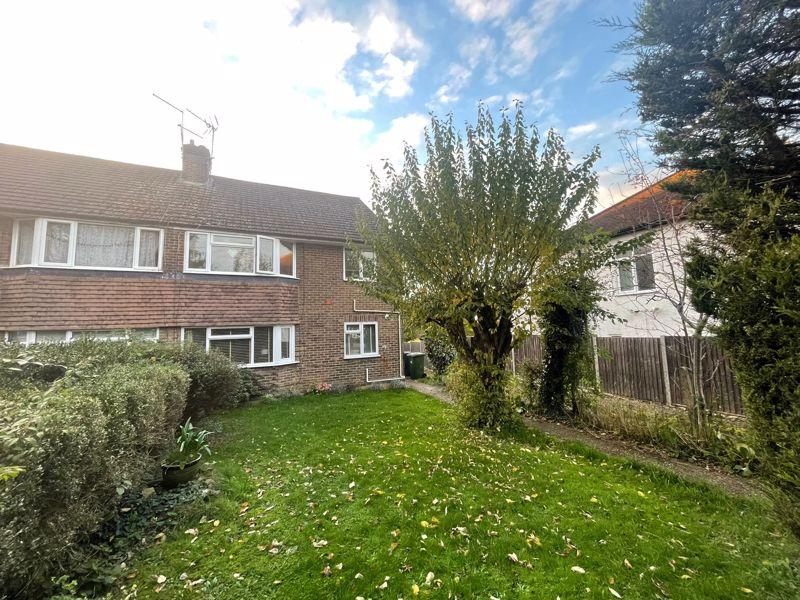 Bullhead Road, Borehamwood 2 bed £350,000