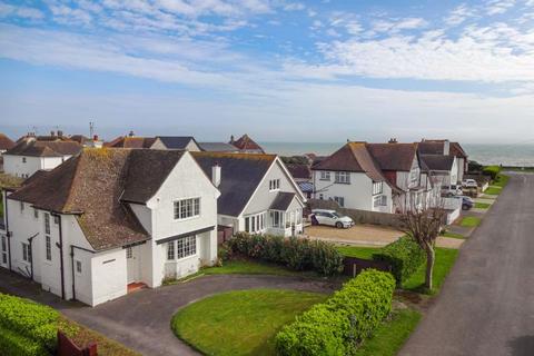 4 bedroom detached house for sale, Felpham, West Sussex