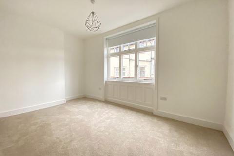 1 bedroom apartment to rent, Rowland Road, Cranleigh