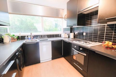 14 Links View, Sutton Coldfield, B74 3EP