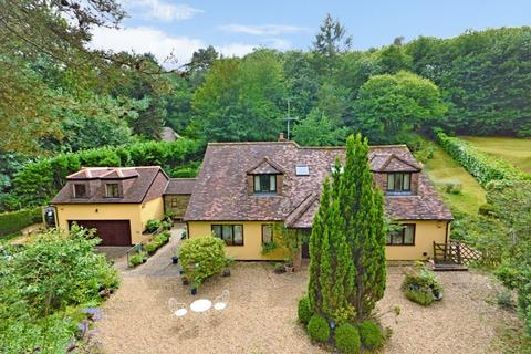 5 bedroom detached house for sale - Pond Road, Headley Down
