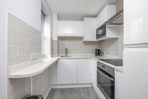 2 bedroom flat for sale - Sevenoaks Road, Orpington, Kent, BR6 9JL