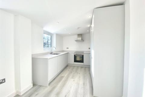 2 bedroom apartment to rent, Parkview House, 14 Oaklands Park, Wokingham, Berkshire, RG41