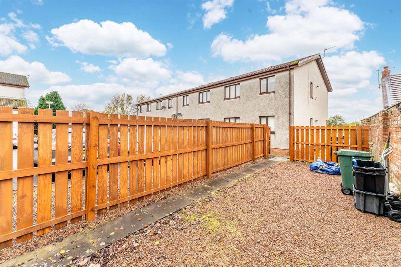 44f Galston Road, Hurlford, KA1 5HU 2 bed flat £55,000