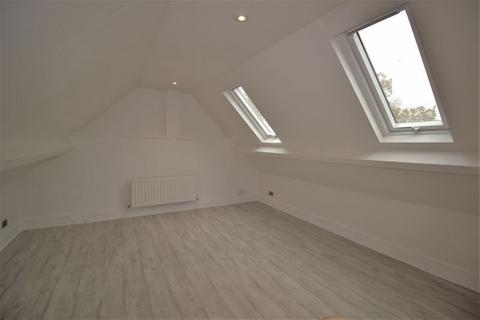 1 bedroom apartment to rent, Merstham