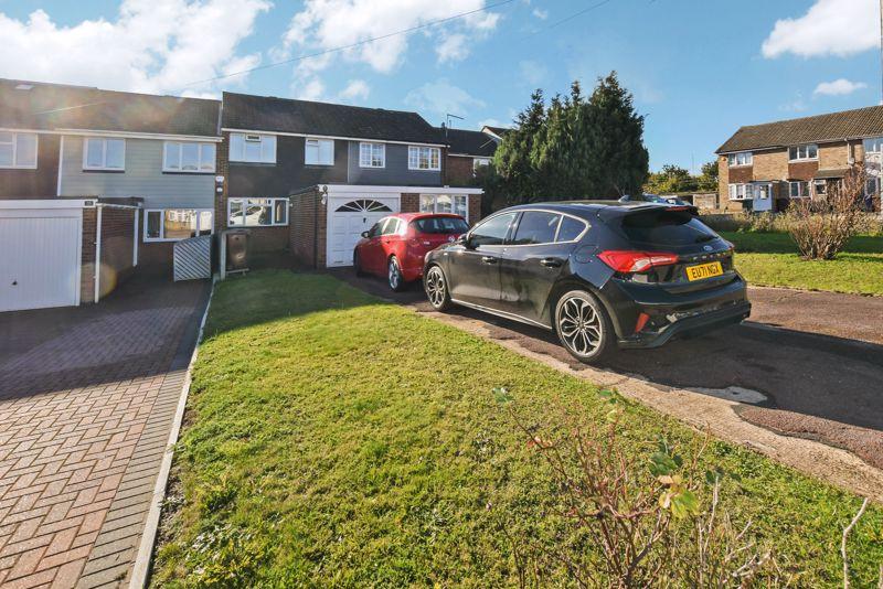 Tomkins Close, StanfordLeHope 3 bed terraced house £350,000