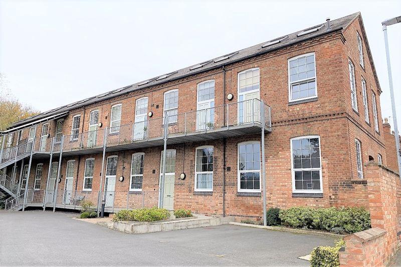 Garendon Road, Shepshed 2 bed terraced house £155,000