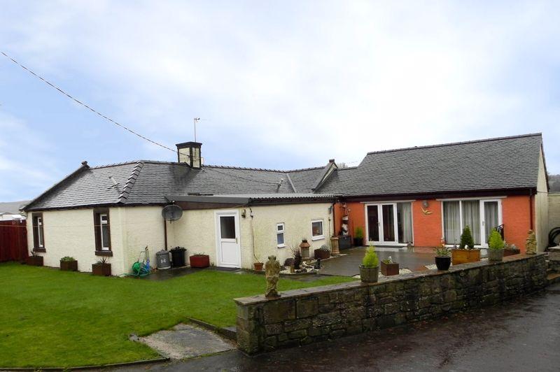 The Lodge, Mylnefield Invergowrie DD2 5EH 4 bed bungalow £250,000
