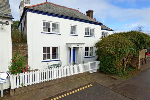 Charter House The Square, Hartland, Bideford, EX39 6BL