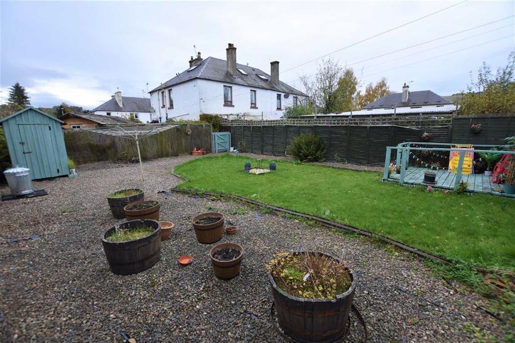 Fingal Road, Dingwall, Rossshire 3 bed flat £100,000