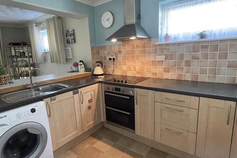 41 Alexandra Road, St Austell, PL25 4QW