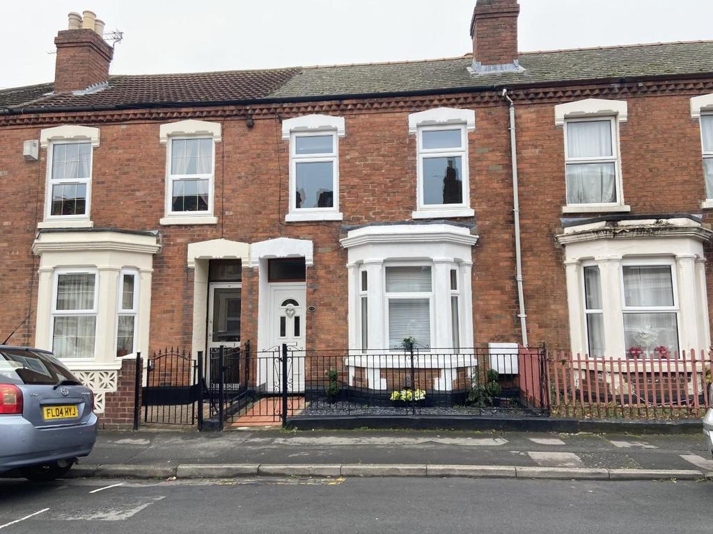 Jersey Road, Gloucester 3 bed terraced house £195,000