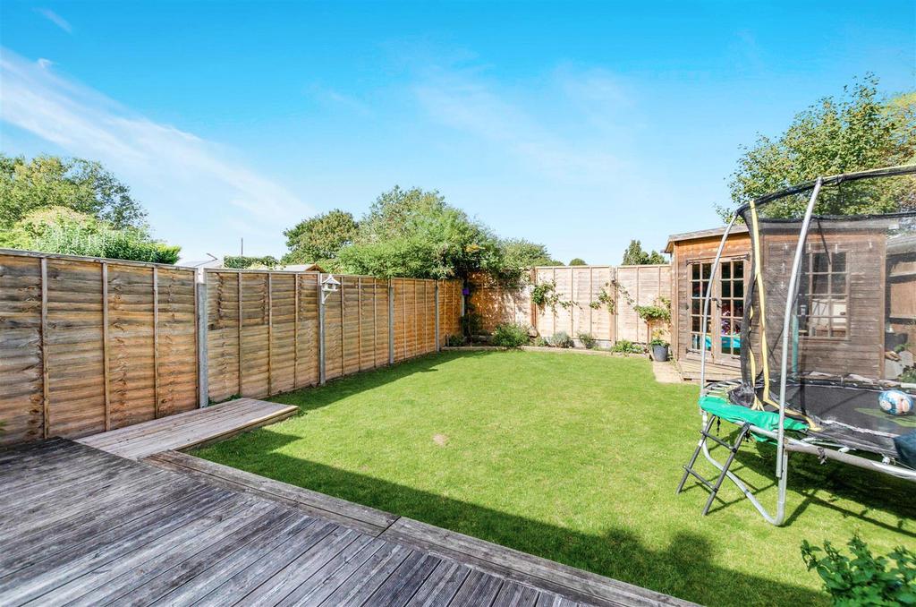 434552863 - 14 Gassiot Way, Sutton SM116.jpg