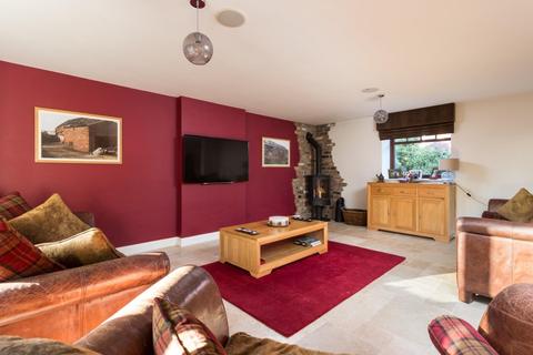 4 bedroom barn conversion for sale - South Street, Barmby-On-The-Marsh, Goole
