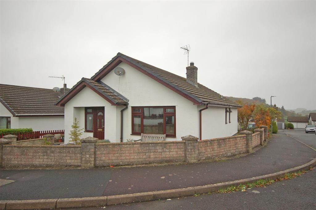 Trefaenor, Comins Coch, Aberystwyth 3 bed detached bungalow £215,000