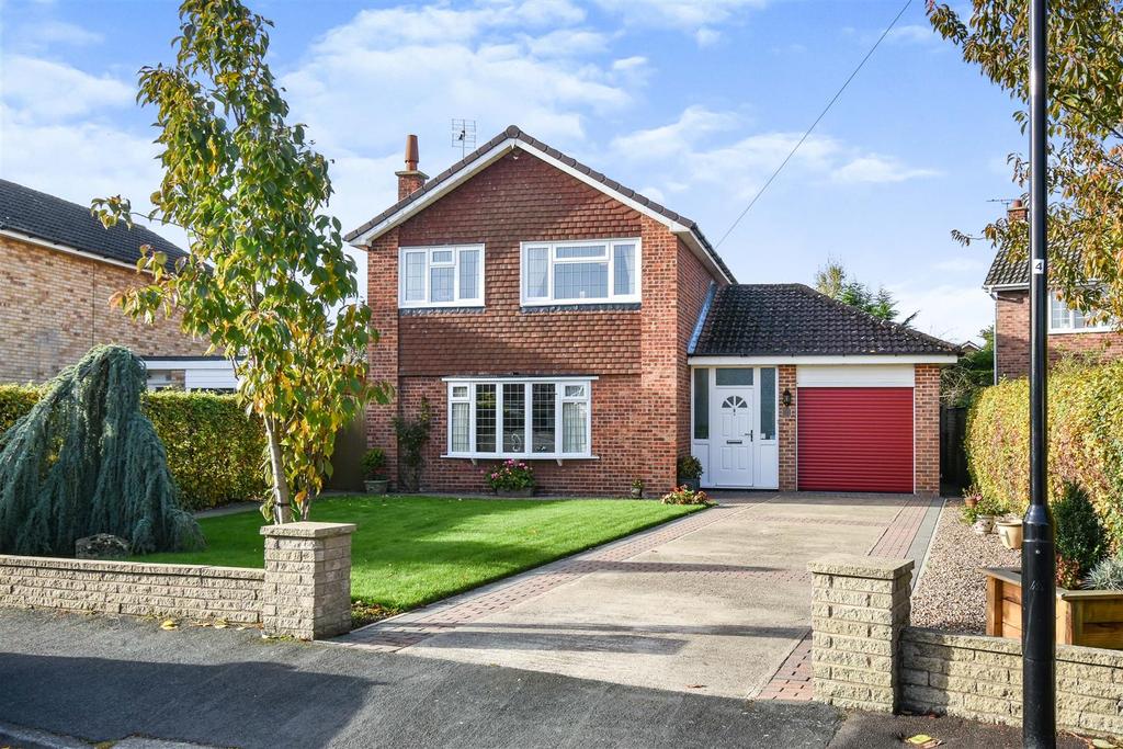 The Ruddings, Wheldrake 3 bed detached house - £489,500