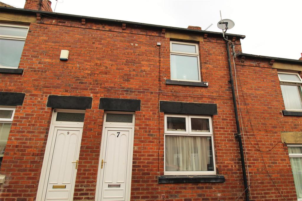 Dearne Street, Darton, Barnsley S75 5HL 3 bed terraced house £560 pcm