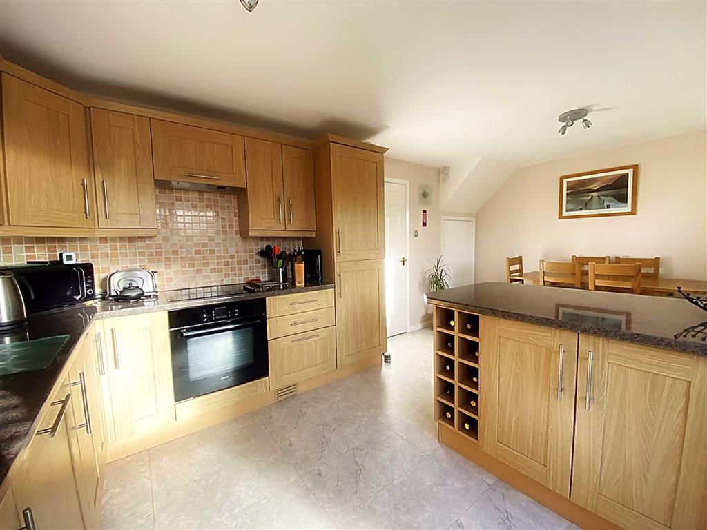 Ashburn Road, Hadrian Park, Wallsend... 3 bed terraced house £145,000
