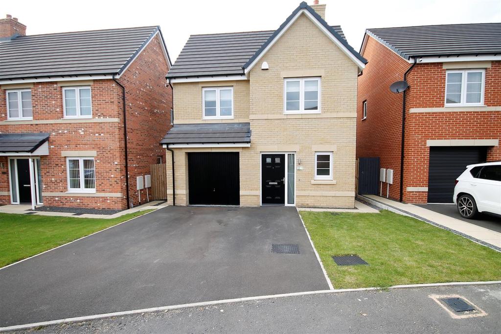Littlewood Close, Browney, County Durham 3 bed detached house £240,000