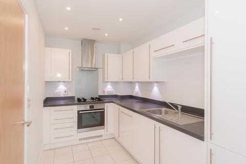 22 Farmside Place, Epsom, KT19 8GW
