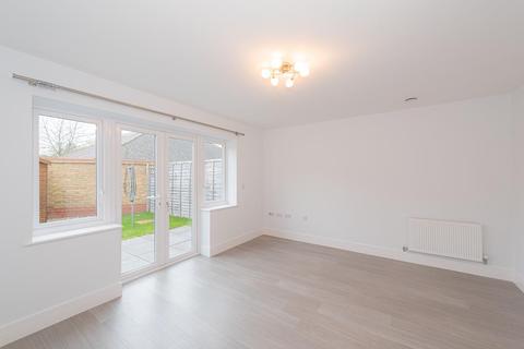 22 Farmside Place, Epsom, KT19 8GW