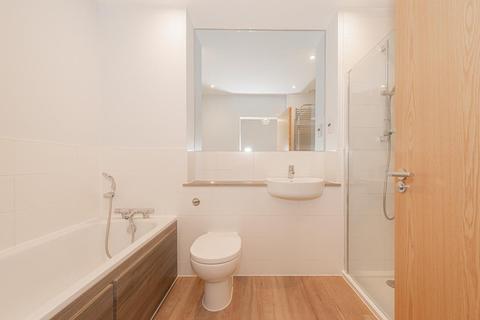 22 Farmside Place, Epsom, KT19 8GW